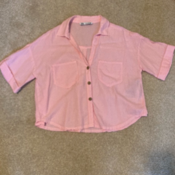 Set of three Zara shirts. Size medium. White shirt NWT, others worn once. - Picture 7 of 11